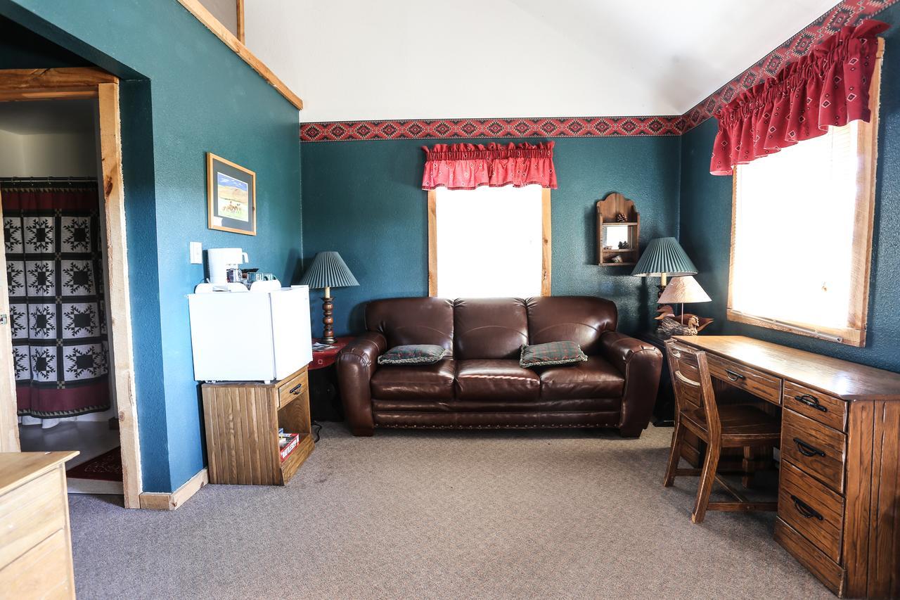 Sundance Trail Ranch Hotel Red Feather Lakes Buitenkant foto